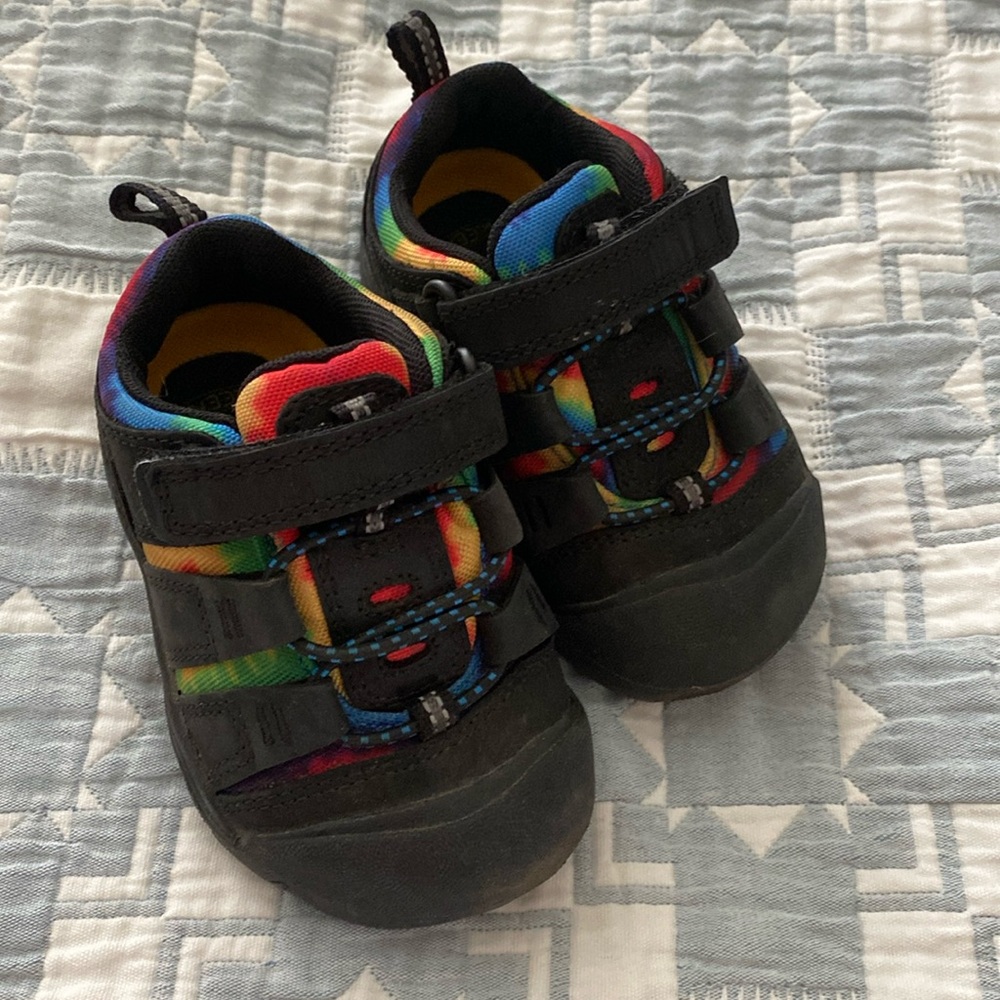 Keen shoes